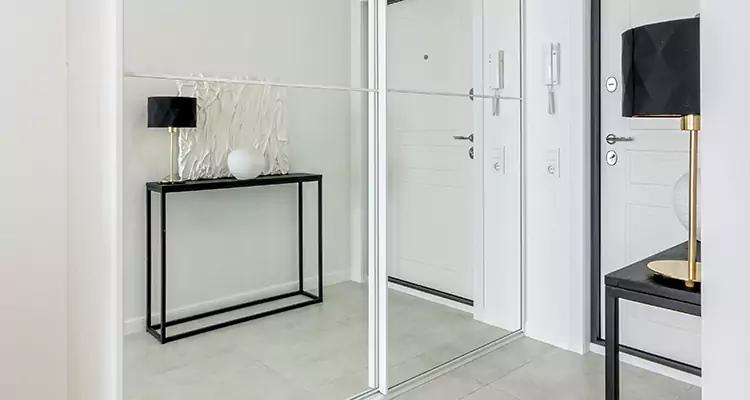 Mirrored Bifold Closet Doors Repair in San Leandro, CA