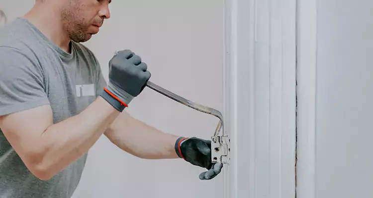 Cracked Door Jamb Repair in San Leandro, CA